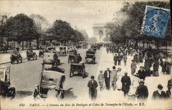 CPA Paris L'Avenue du Bois de Boulogne et I'Arc de Triomphe de I'Etoile