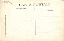 VINTAGE POSTCARD Paris Odious the Crimes zeppelins Of the Pirates Dimensions house blows in Militaria