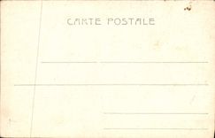 CPA Le Saint Pere Avec Sa Coin Pape