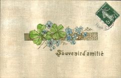 La fantasía de la POSTAL de la VENDIMIA florece el trébol