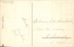 La fantasía de la POSTAL de la VENDIMIA florece el trébol