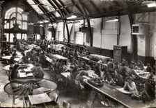 POSTAL MODERNA el benedictino tiene Fecamp el cuarto del etiquetado