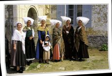 MODERN CARD the Estran Saintongeais Groupe folkioric ethnographic Foklore Femmes Caps
