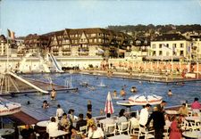 CPM Trouville La Piscine