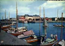 MODERN CARD Trouville Deauville the basin of the yachts and the casino of Trouville Boats