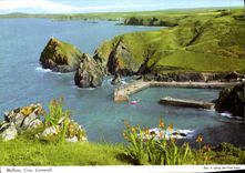 MODERN CARD Mullion Cove Cornwall