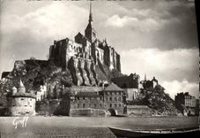 MODERN CARD the Mount St Michel Western Frontage