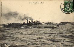 VINTAGE POSTCARD Destroyer Under Tests Boat