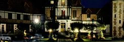 CPM Deauville Trouville L'Hotel De Ville la nuit