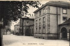 VINTAGE POSTCARD Two Bridges Train station