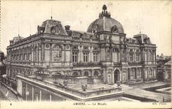 MODERN CARD Amiens the Museum