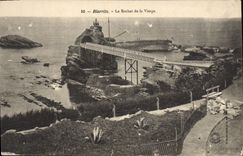 VINTAGE POSTCARD Biarritz the Rock of the Virgin