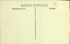 CPA Marseille Le Chatau d'lf Cour Interieure Le puits