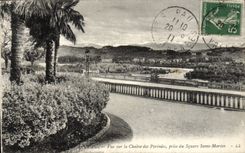 CPA Pau Vue Sur la Chaine des Pyrenees prise du Square Saint Martin