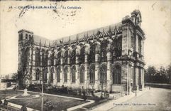 VINTAGE POSTCARD Trawl-nets On the Marne the Cathedral