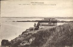 CPA Saint Malo Tombeau de Chateaubriand sur le Grand Be