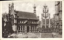 CPA Saint Thegonnec Le Calvaire Et L'Ossuaire