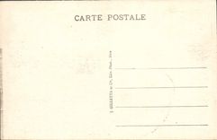 CPA Cannes Le Casino et la Plage Bateaux Barques