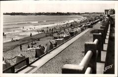 CPM Plage De Saint Gilles Sur Vie
