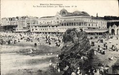 VINTAGE POSTCARD Picturesque Biarritz the Rock with the Children By Low tide