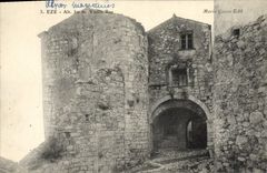 VINTAGE POSTCARD Eze Old woman street