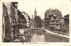 VINTAGE POSTCARD Strasbourg Small France