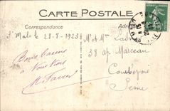 VINTAGE POSTCARD Dinard Effect Iune to the Point of the Inhabitant of Saint Malo
