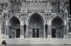 Puerta de Chartres de la POSTAL de la VENDIMIA de la catedral