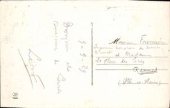 CPA Lourdes La vierge couronnee de la basilique