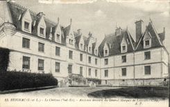 VINTAGE POSTCARD Reignac the Castle Old residence of the general marquis de Lafayette