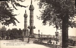 VINTAGE POSTCARD Bordeaux Places Quincunxes the columns rostrales Tramway