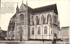 CPA Rennes Eglise St Aubin et basilique Notre Dame de Bonne Nouvelle