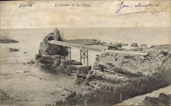 VINTAGE POSTCARD Biarritz the Rock of the Virgin