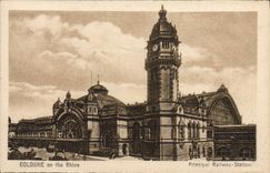 VINTAGE POSTCARD Cologne one the Rhine Principal Railway Station