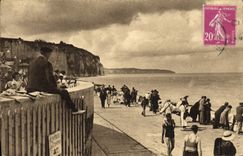 VINTAGE POSTCARD Dieppe Terrace of the casino