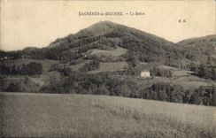 VINTAGE POSTCARD Bagneres de Bigorre Bedat