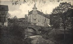 VINTAGE POSTCARD Village