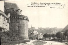 CPA Fougeres Tour Surienne et rue du Chateau