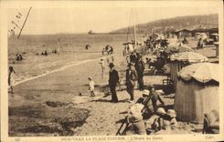 POSTAL Deauville de la VENDIMIA la playa florecida la hora de los baños