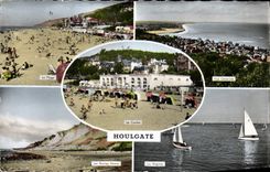 CPM Houlgate La plage Les rochers noires Vue generale Les regates