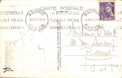 Panorama de la POSTAL de la VENDIMIA de Bourboule que los montajes doran y el valle del Dordogne