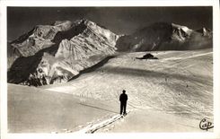 CPM Paysages et Sports d'hiver Les Pistes de skis 