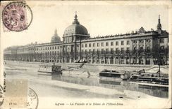 POSTAL Lyon de la VENDIMIA el ataque frontal y la bóveda de dios del hotel