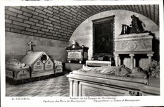 CPA El Escorial Panteon de los Duques de Montpensier