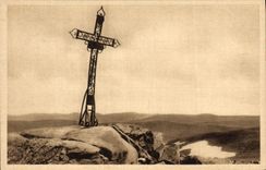 VINTAGE POSTCARD Auvergne Pierre On High Cross of the top