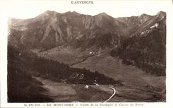 VINTAGE POSTCARD the Mount Gilds Valley of the Dordogne and Chaine of Sancy