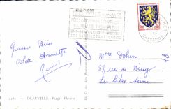 CPM Deauville Entree du port Planches Voiliers dans le bassin Normandy Hotel