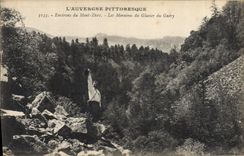 CPA L'Auvergne Pittoresque Environs du Mont Dore Les Moraines du glacier de Guery 