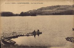VINTAGE POSTCARD Auvergne the Lake D' Aydat