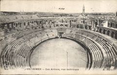 CPA Nimes Les arenes Vue interieure